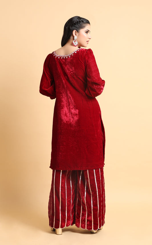 Vritti – Velvet Scalloped Kurta in Deep Red