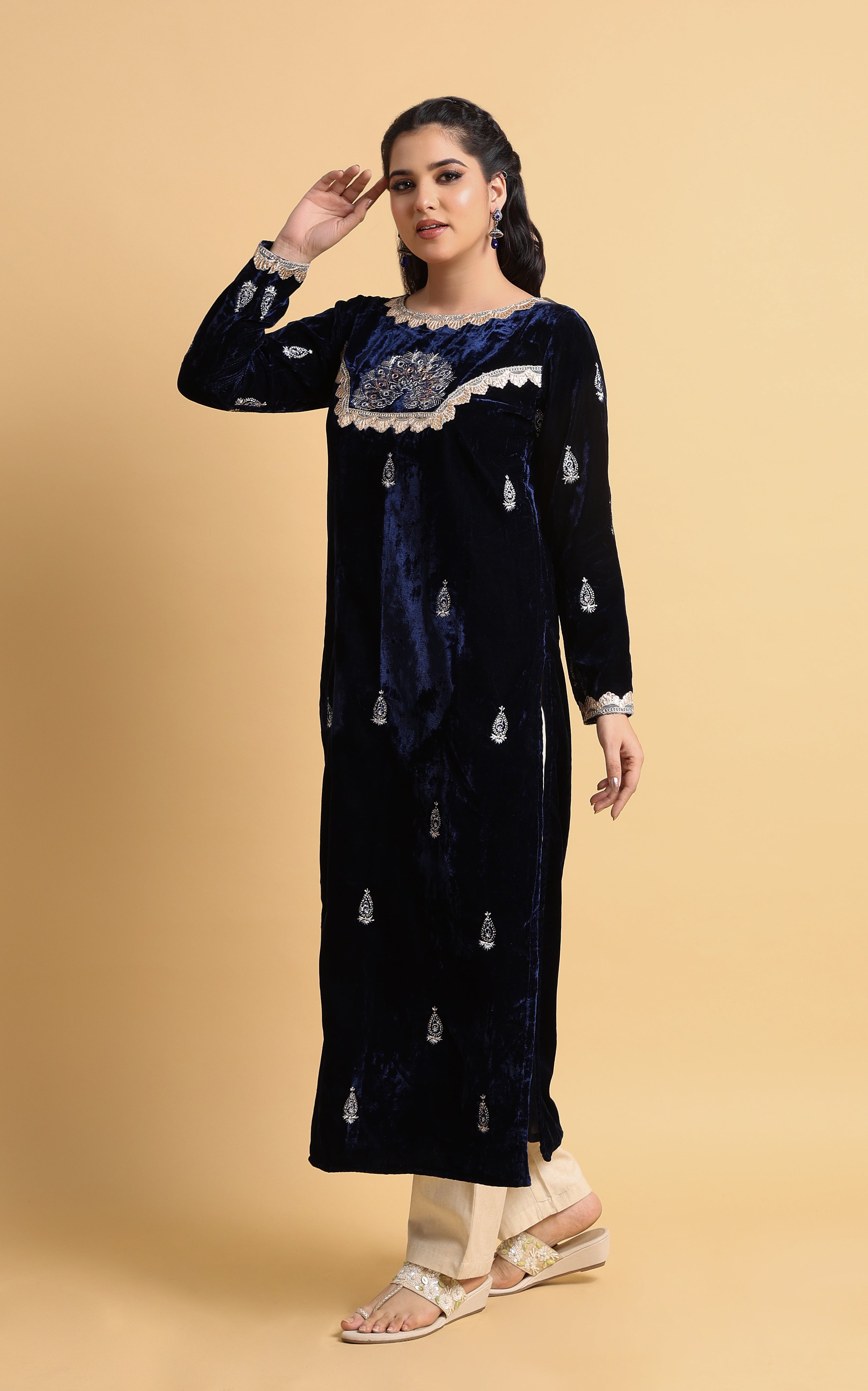 Inika - The Boat Neck Kurta