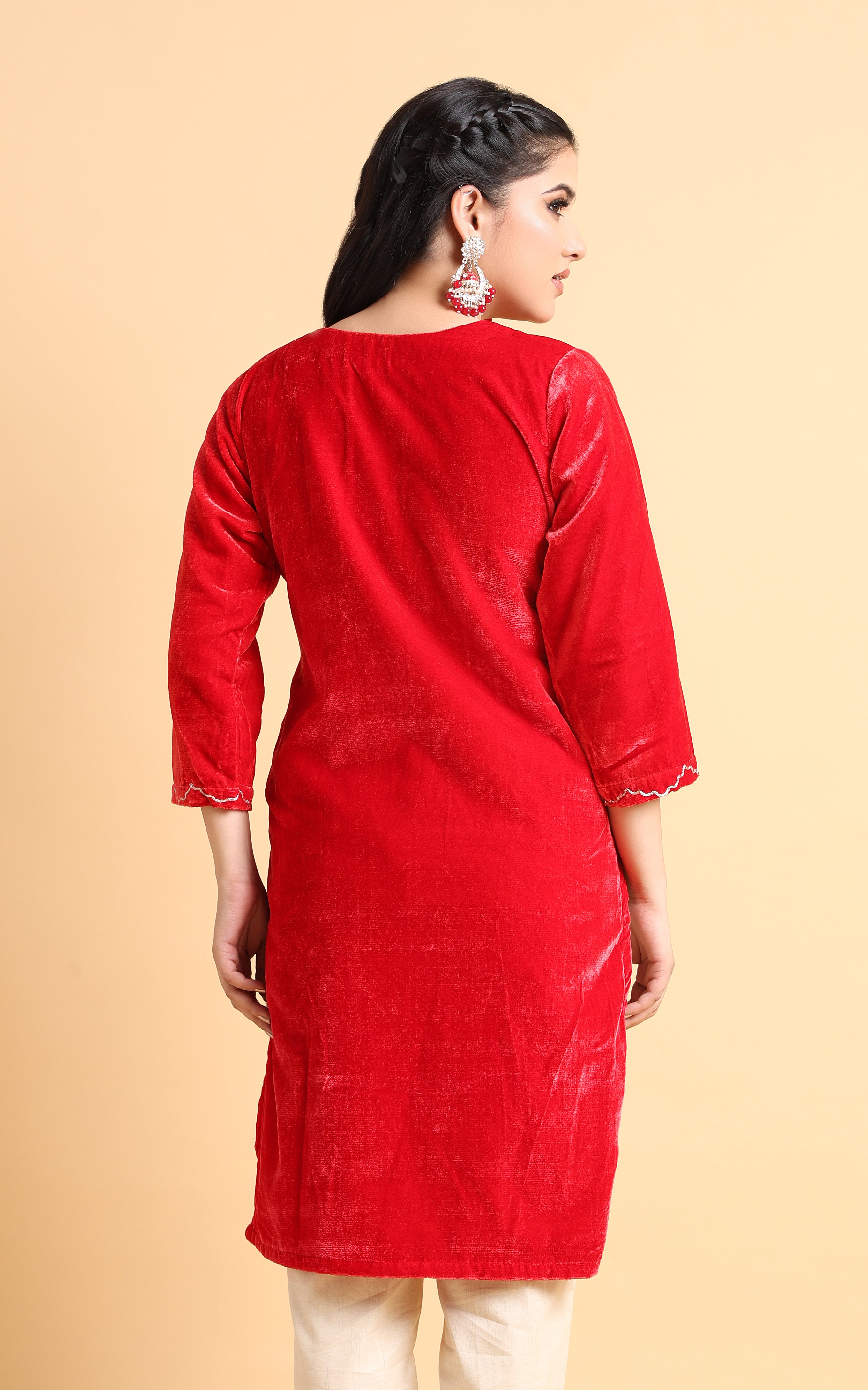 Iyla - The Embellished Kurta