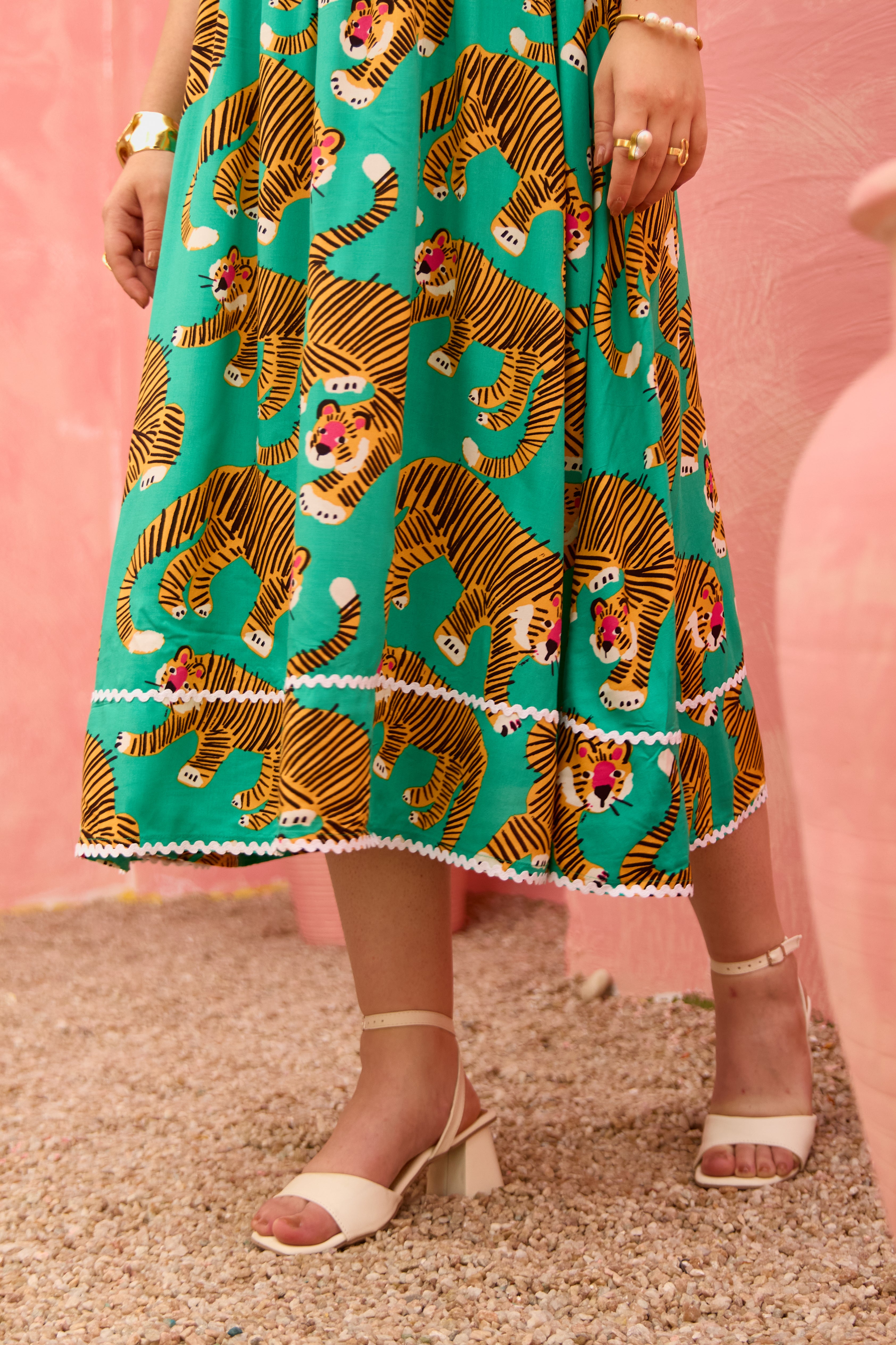 Kora - The Back-tie Dress