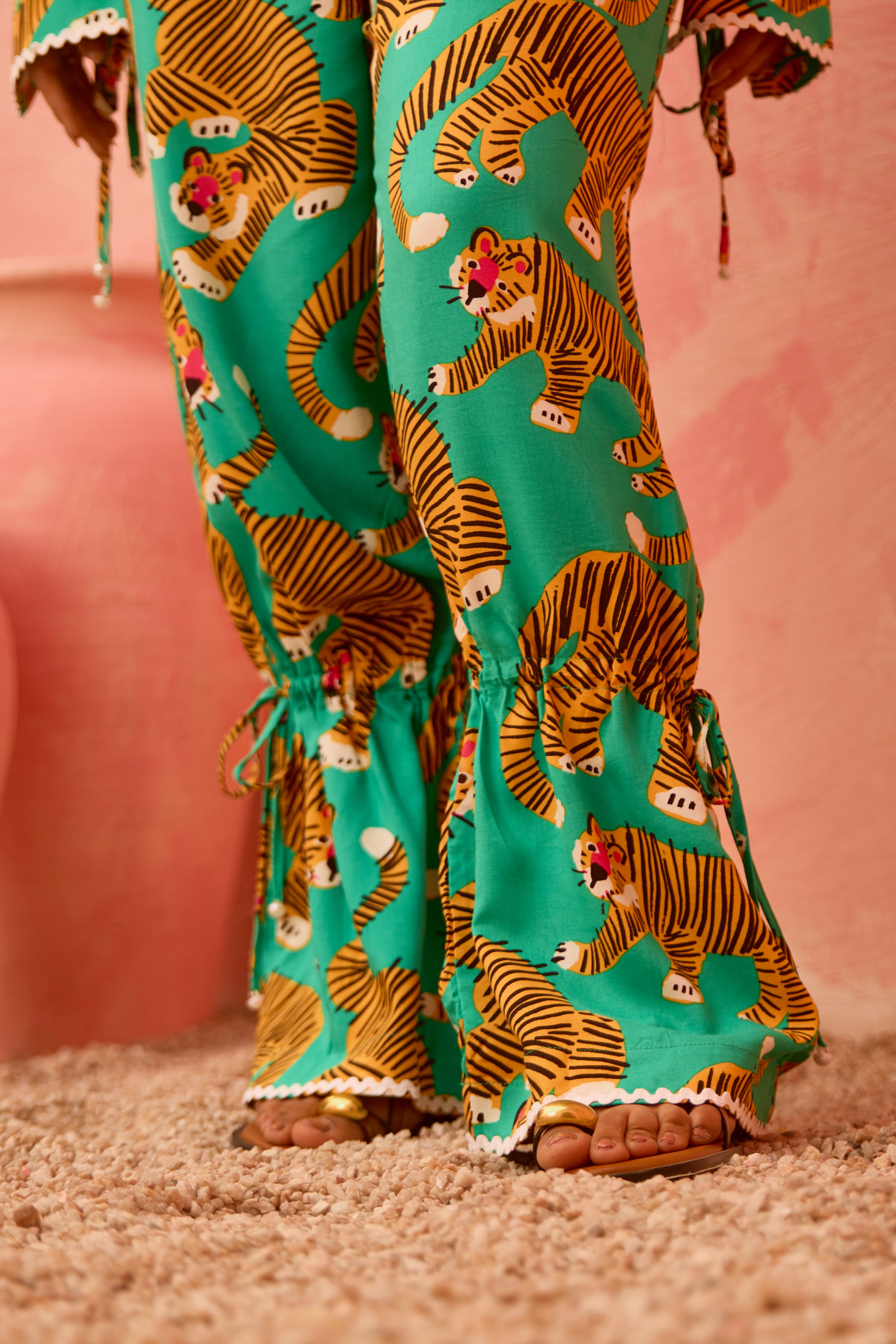 Nuru - The Pants Co-Ord Set