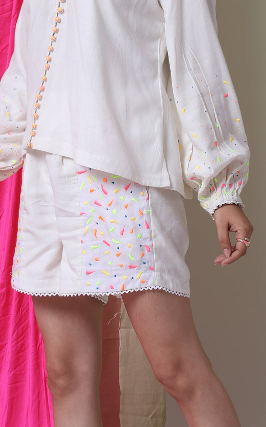 SPRINKLE SHORTS - SNOW CHILD - DAISY WHITE